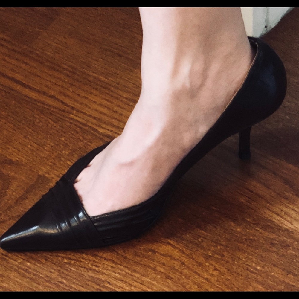 Ladies Marc Fisher 3 inch heel
